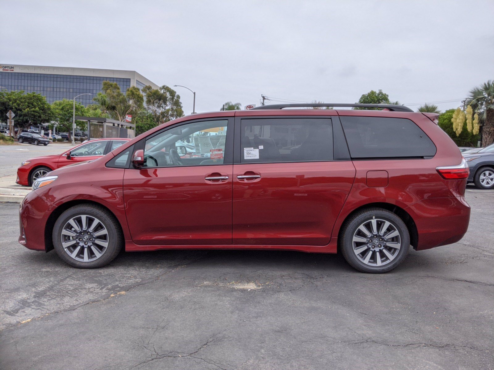 New 2020 Toyota Sienna Limited Premium Mini-van, Passenger in Long ...