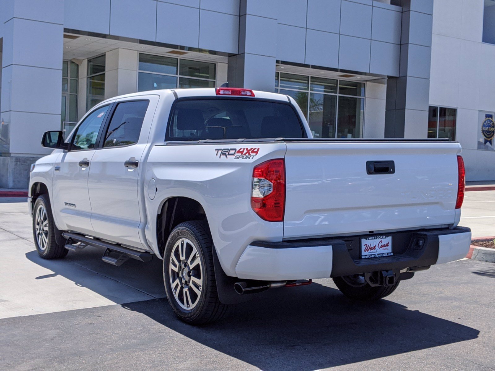 New 2020 Toyota Tundra 4WD SR5 CrewMax In Long Beach #13694 | West ...